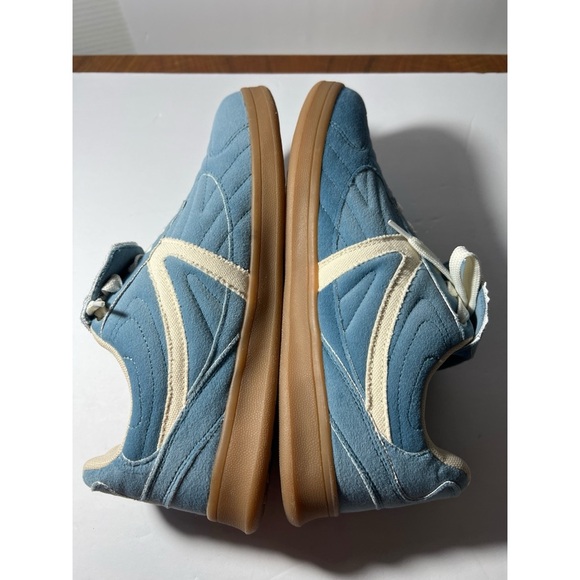 Cushionaire nwot Blue Suede Sneakers with Cream Accents - Picture 5 of 7